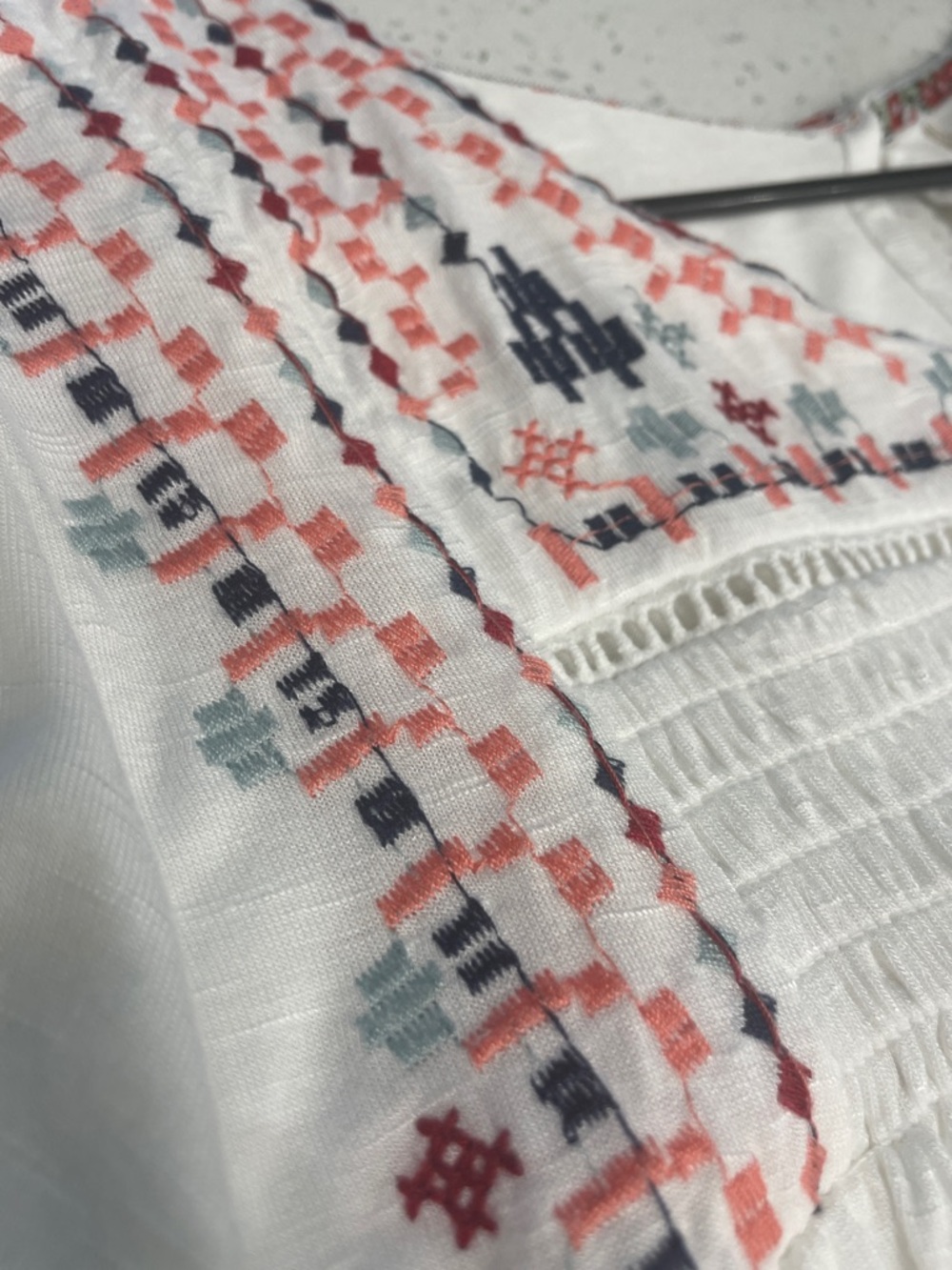 Knox Rose White Peasant Tunic Embroidery Size XL - Picture 2 of 8